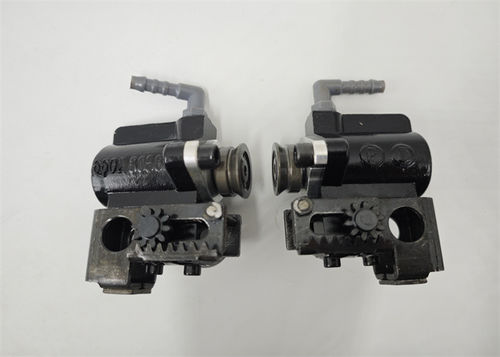 Latest company news about Heidelberg SM102 i SM72 MO Performance z oryginalną 41.028.046F i 41.028.056F Przesyłający ssaków.